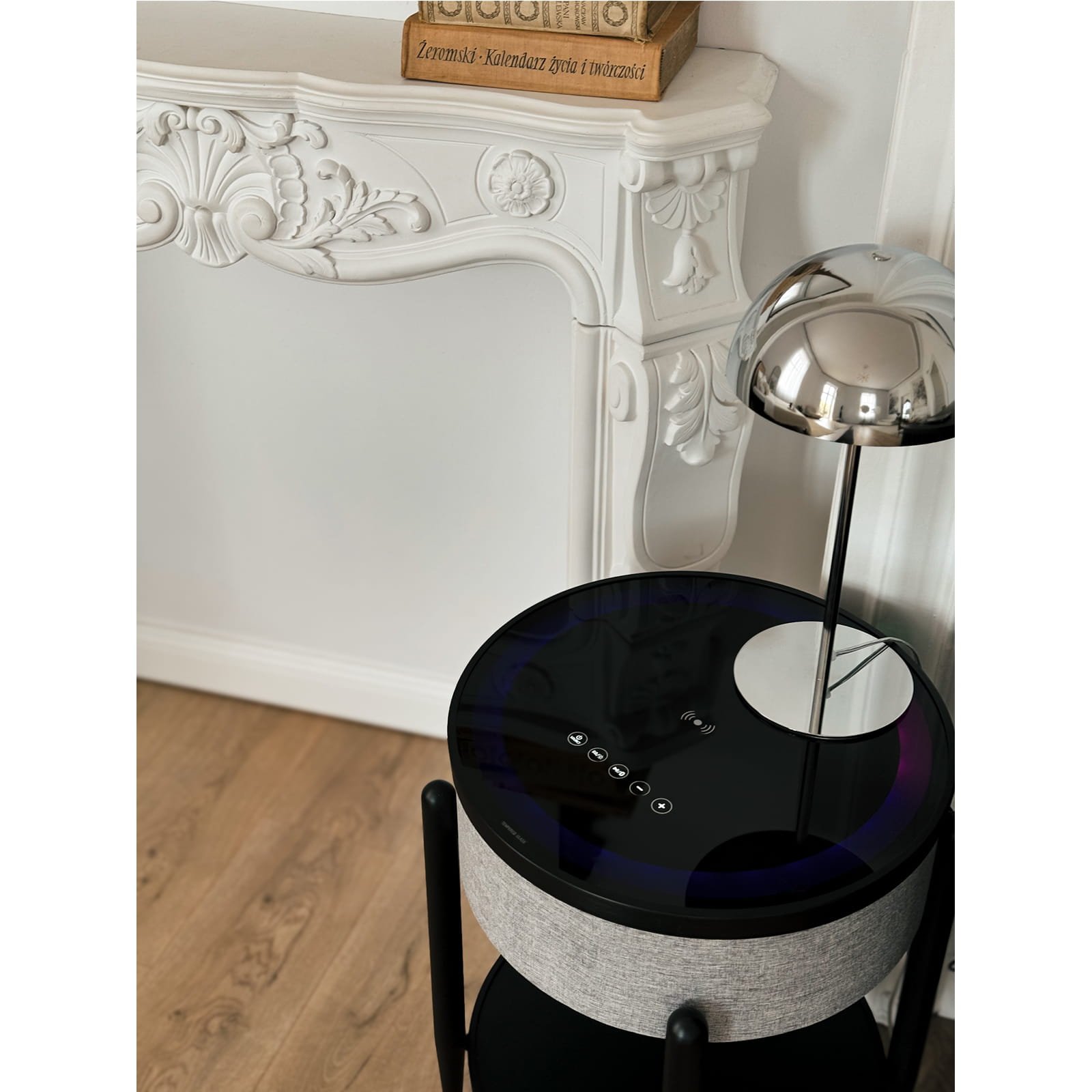Stolik Boni – okrągły stolik kawowy ze szklanym blatem, głośnikiem Bluetooth i ładowarką indukcyjną - zdjecie 5